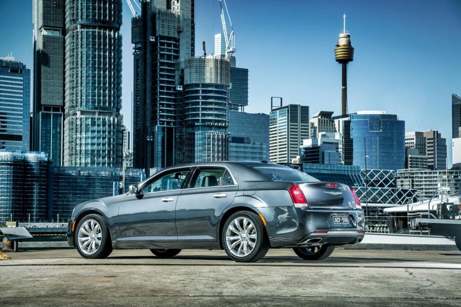  Chrysler 300C 2015 года  (AU) (фото 6 из 30)